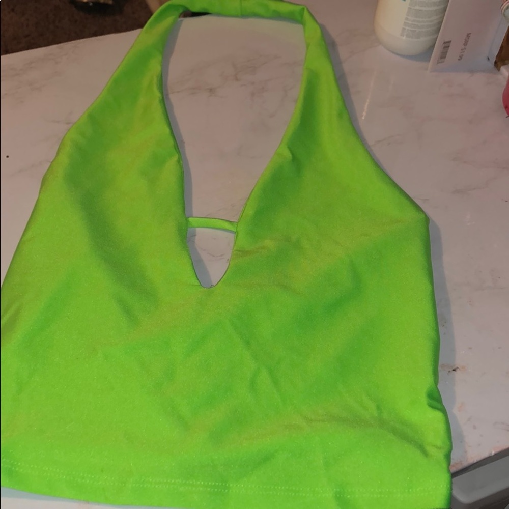NEON TOP 💚👽